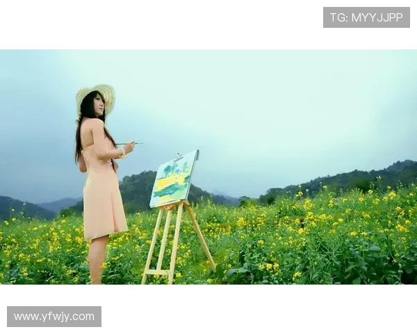 初美沙希：光影间的绽放，一场关于美与梦想的探索